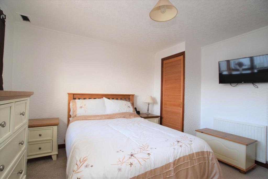 127 Wallamhill Road, Locharbriggs, Dumfries, DG1 1