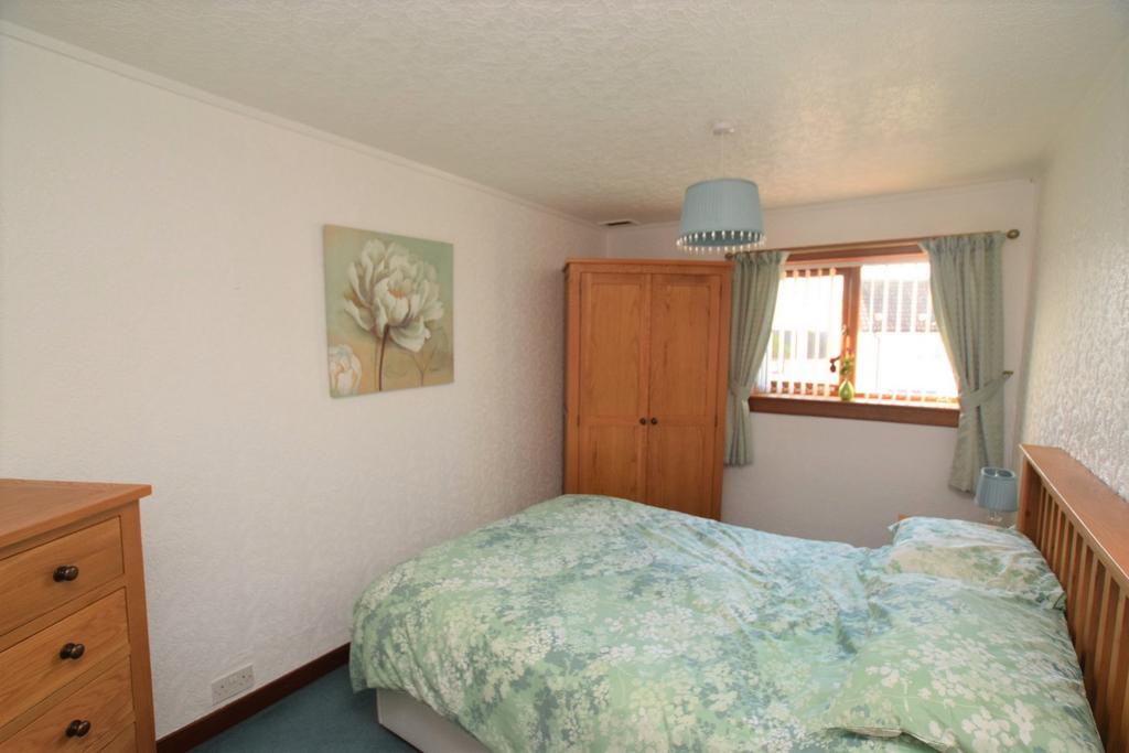 127 Wallamhill Road, Locharbriggs, Dumfries, DG1 1