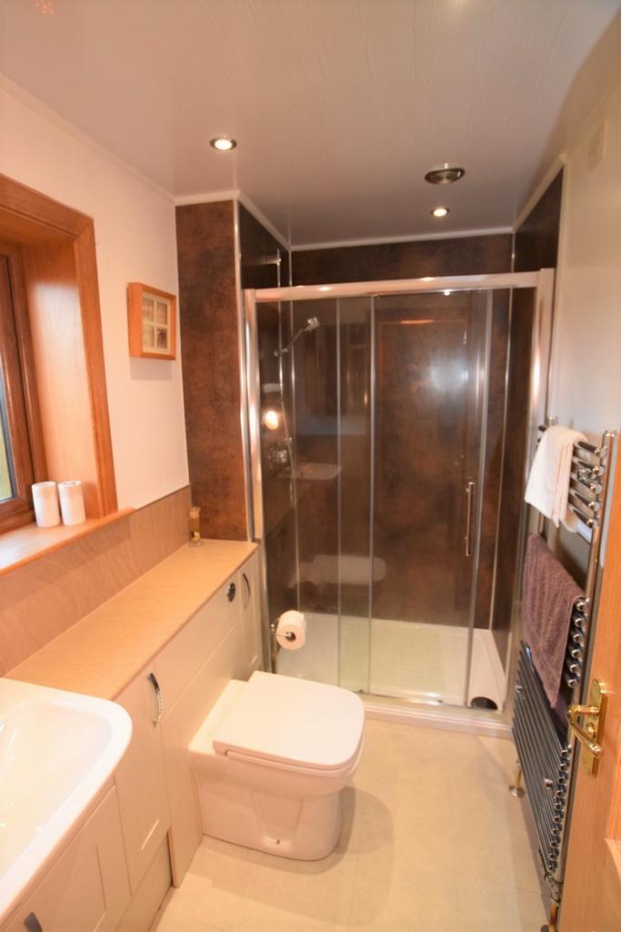 127 Wallamhill Road, Locharbriggs, Dumfries, DG1 1