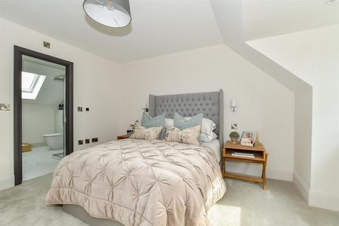 3 bedroom link detached house for sale, Harestone Gardens, Stanstead Road, Caterham, Surrey