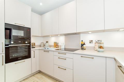 3 bedroom terraced house for sale, Harestone Gardens, Stanstead Road, Caterham, Surrey