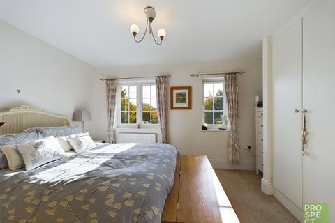 15 Tanners Row, Wokingham, RG41 4EL