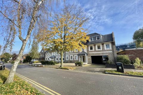 undefined, Crows Road, Epping, CM16