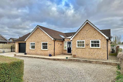 4 bedroom detached bungalow for sale, Tollerton Road, Huby, York YO61 1HT