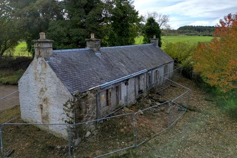 2 bedroom detached house for sale, Culaird Farmhouse, Tornagrain, Croy, Inverness, Highland, IV2