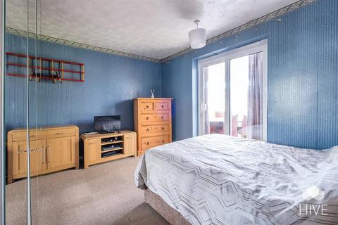 41 Albert Road, Corfe Mullen, Wimborne, BH21 3QD