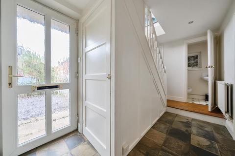 12 Broadley Green, Windlesham, GU20 6AL
