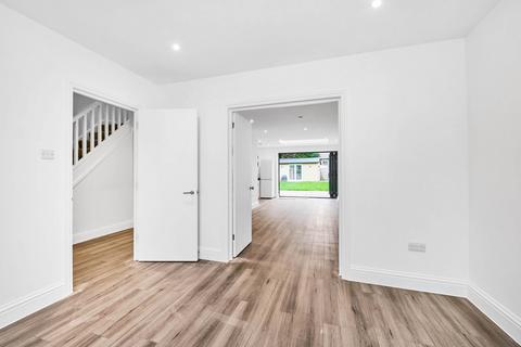 4 bedroom end of terrace house for sale, Botsford Road, Wimbledon Chase, SW20