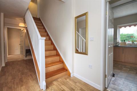 5 bedroom link detached house for sale, Manor Park South, Knutsford