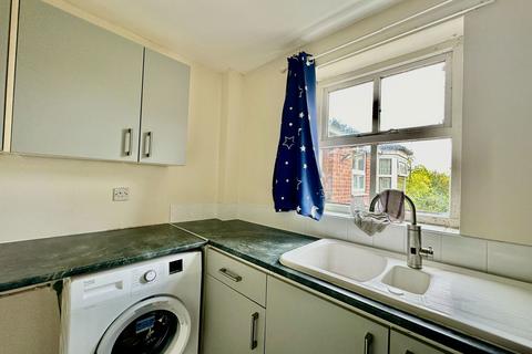 1 bedroom flat for sale, Beech Close, Hull HU3