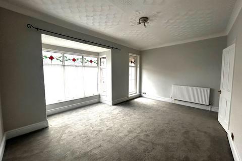 3 bedroom terraced house to rent, LLanelli, Gilbert Crescent