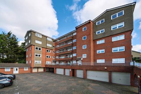 undefined, Spring Grove, Gravesend, Kent