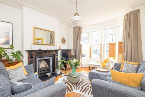 68 Leighton Road, Southville, Bristol, BS3 1NU