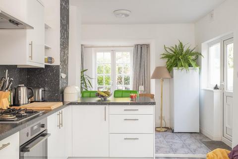 68 Leighton Road, Southville, Bristol, BS3 1NU