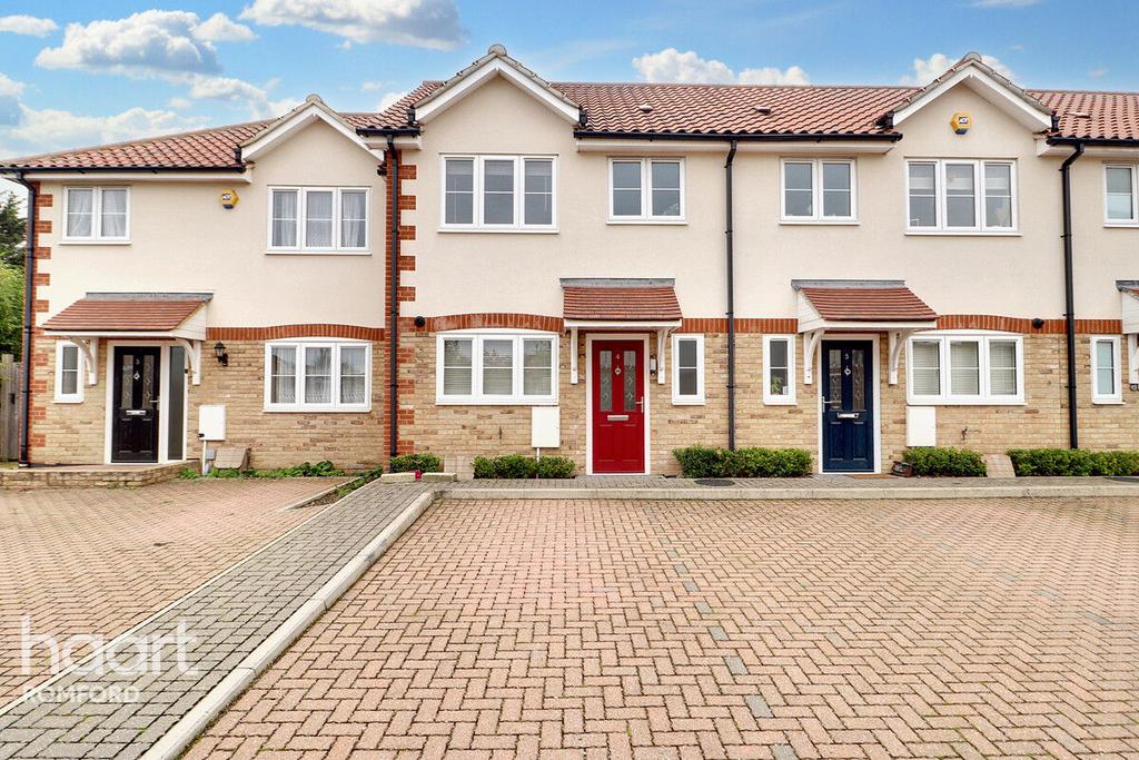 Wyses Mews, Romford 2 bed terraced house for sale £425,000