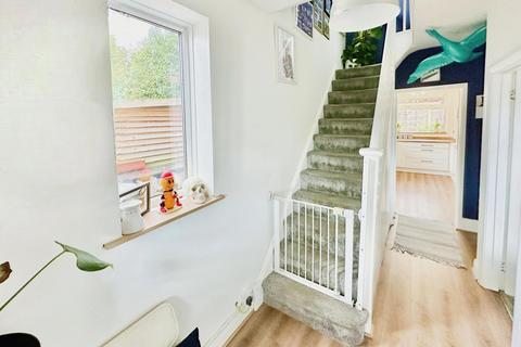 9 Greenacres, Ketley Bank, Telford, TF2 0DU