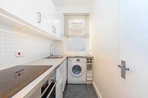 Studio for sale, St Margarets Road, St Margarets