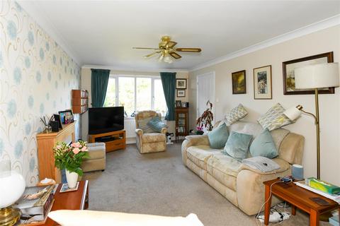 84 Lambrok Road, Trowbridge, BA14 9HD