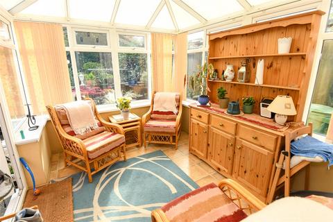 84 Lambrok Road, Trowbridge, BA14 9HD