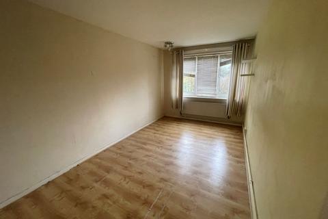 1 bedroom flat for sale, 16 Woodleys, Harefield, Harlow, Essex, CM20 3EE