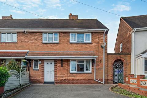 3 bedroom semi-detached house for sale, Mackay Road, Walsall, WS3 3