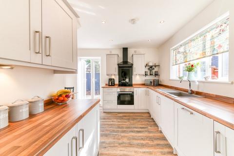 8 Princess Road, Croydon, CR0 2QY