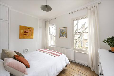 2 bedroom terraced house for sale, Shaftesbury Conservation Area, Battersea, London, SW11