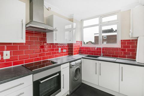 3 bedroom apartment for sale, West Hill, London, SW15