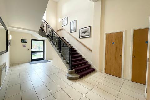 2 bedroom apartment for sale, Beauvais Square, Shortstown, Bedford, MK42