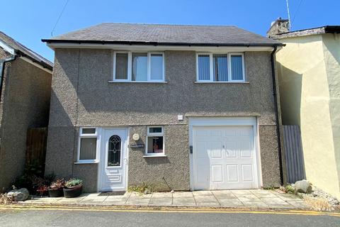 3 bedroom detached house for sale, Red Lion Street, Tywyn LL36