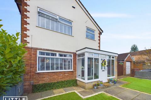 3 bedroom semi-detached house for sale, Deepdale Drive, Rainhill, L35