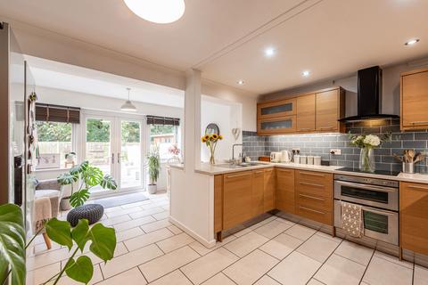 28 Duncansby Drive, Wirral, CH63 0NY