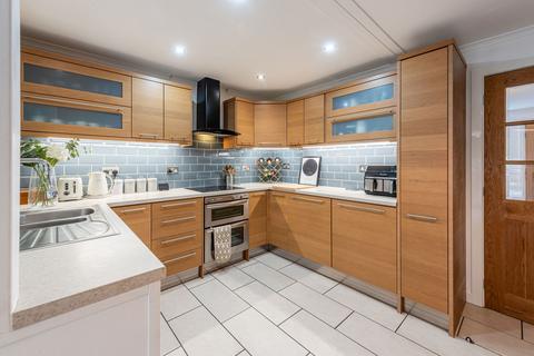 28 Duncansby Drive, Wirral, CH63 0NY