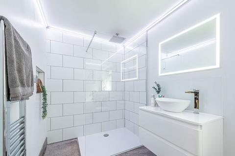 28 Duncansby Drive, Wirral, CH63 0NY