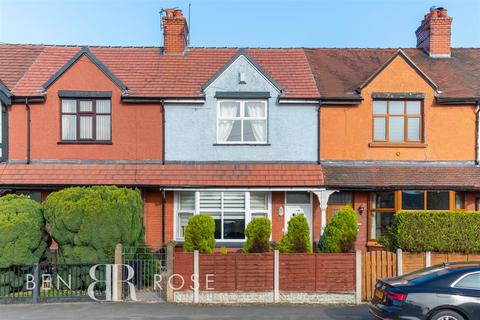 3 bedroom terraced house for sale, Golden Hill Lane, Leyland