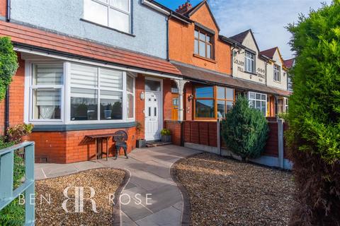 3 bedroom terraced house for sale, Golden Hill Lane, Leyland