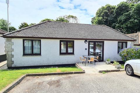 2 bedroom bungalow for sale, Kenegie Manor, Gulval, TR20 8YN