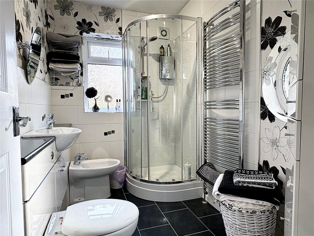 En-Suite Shower Room