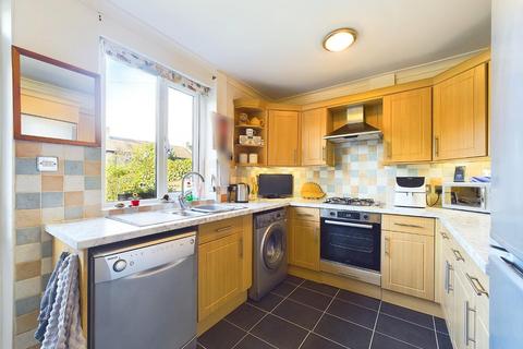 2 bedroom house for sale, Queens Road, Bingley