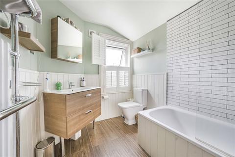48 Queens Road, New Malden, KT3 6BX