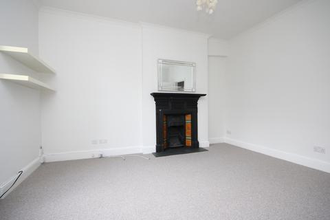 2 bedroom flat to rent, Woodland Gardens, Muswell Hill, N10