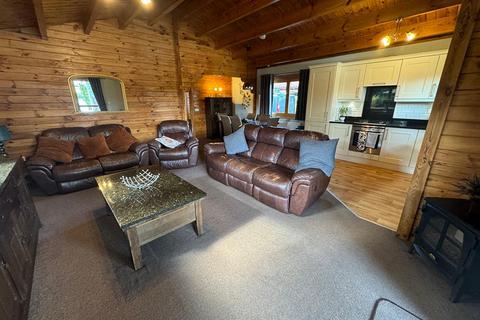 3 bedroom log cabin for sale, Duck Lagoon, Tattershall Lakes Country Park, Tattershall LN4