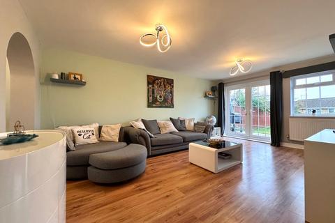 4 bedroom detached house for sale, Sherford Road, Swindon, SN25