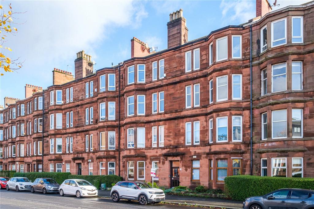 Kings Park Road, Mount Florida G44 2 bed apartment for sale £175,000