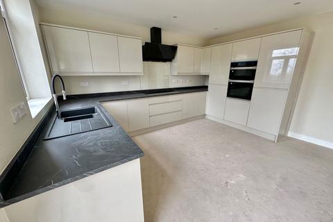 4 bedroom detached house for sale, Albion Street, Telford TF2