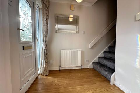 9 Broomfauld Gardens, Dumbarton, G82 2LB