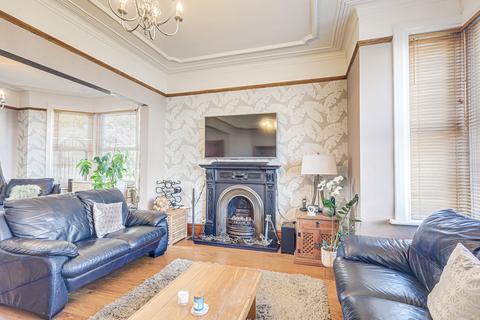 25 Lifstan Way, Southend-on-sea, SS1 2YA