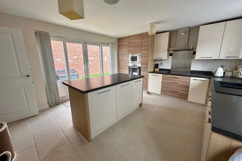 4 bedroom detached house for sale, Bakers Lock, Telford TF1