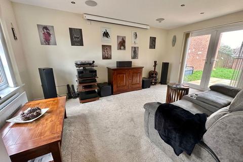 4 bedroom detached house for sale, Bakers Lock, Telford TF1