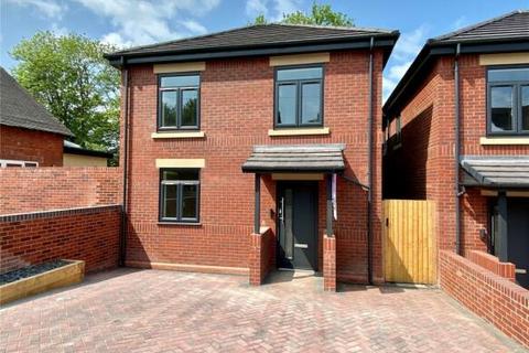 4 bedroom detached house for sale, Telford TF2